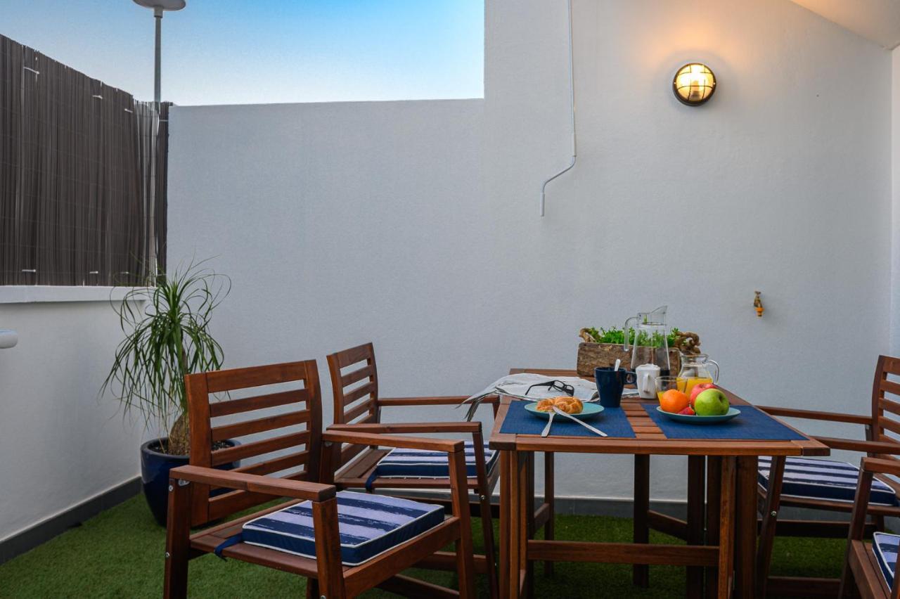 La Marinera House-Near The Beach, Fast Wifi, Air-Con On Main Bedroom And Sat Tv Playa Blanca  Eksteriør billede